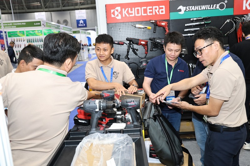 trien lam vhhe 14322681